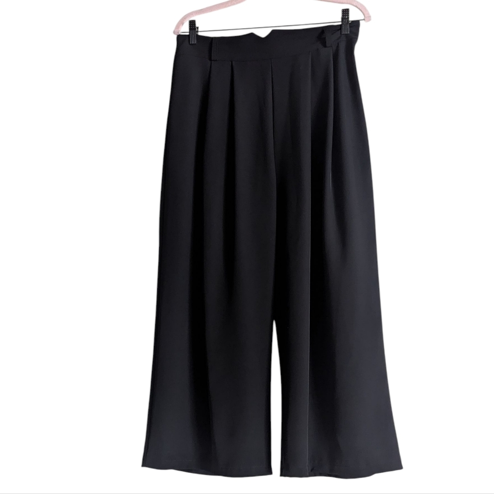 GAUDI Wherever Classic Black Wide-Leg Cropped Pants